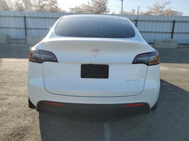 Photo 5 VIN: 7SAYGDEE9NF555311 - TESLA MODEL Y 