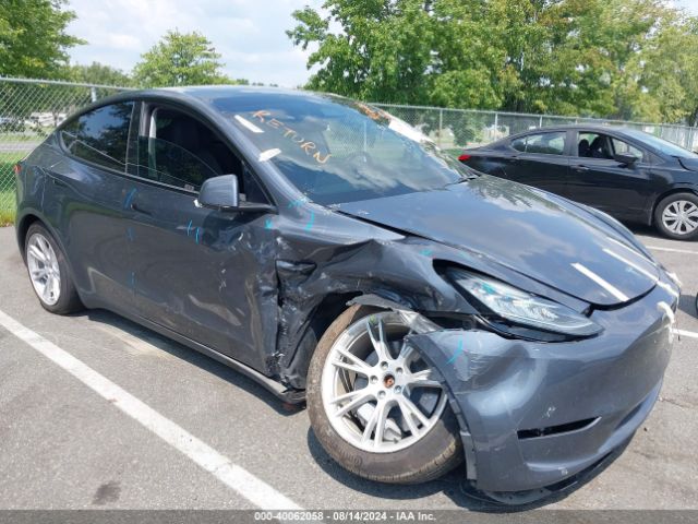 Photo 5 VIN: 7SAYGDEE9PA035450 - TESLA MODEL Y 