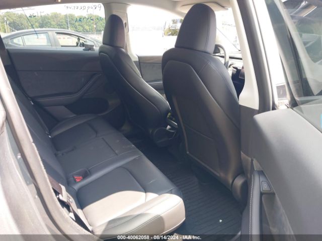 Photo 7 VIN: 7SAYGDEE9PA035450 - TESLA MODEL Y 