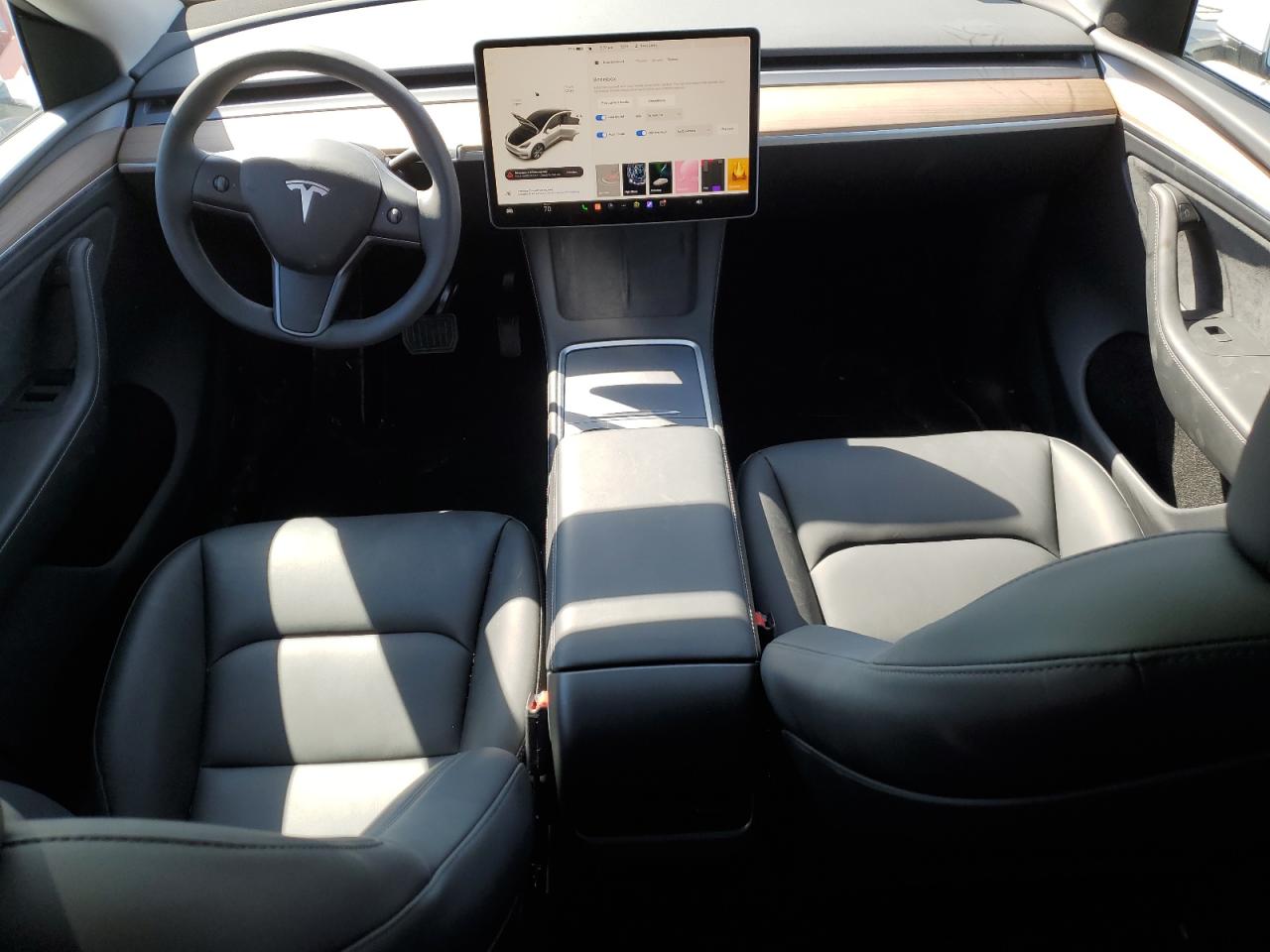 Photo 7 VIN: 7SAYGDEE9PA156026 - TESLA MODEL Y 