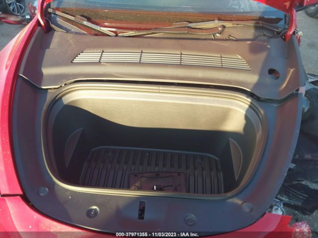 Photo 9 VIN: 7SAYGDEE9PA160674 - TESLA MODEL Y 