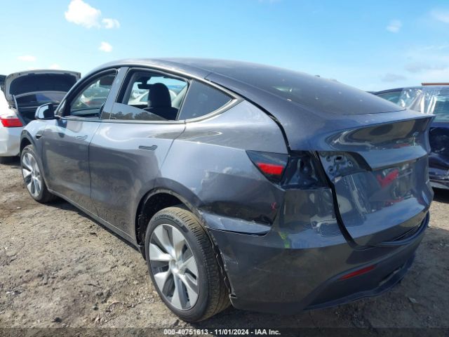 Photo 2 VIN: 7SAYGDEE9PA163302 - TESLA MODEL Y 