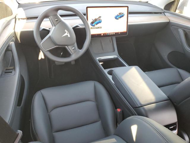 Photo 7 VIN: 7SAYGDEE9PA165745 - TESLA MODEL Y 