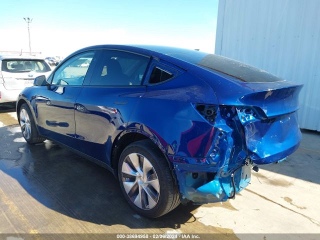 Photo 2 VIN: 7SAYGDEE9PA177006 - TESLA MODEL Y 