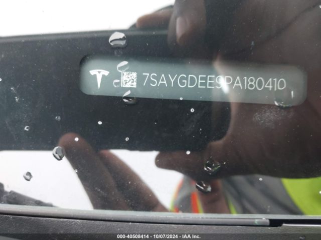 Photo 8 VIN: 7SAYGDEE9PA180410 - TESLA MODEL Y 