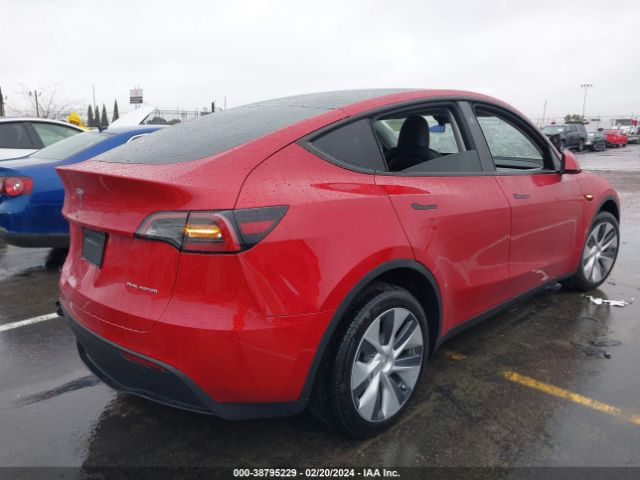 Photo 3 VIN: 7SAYGDEE9PA195425 - TESLA MODEL Y 