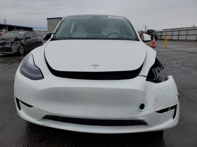 Photo 4 VIN: 7SAYGDEE9PF620466 - TESLA MODEL Y 