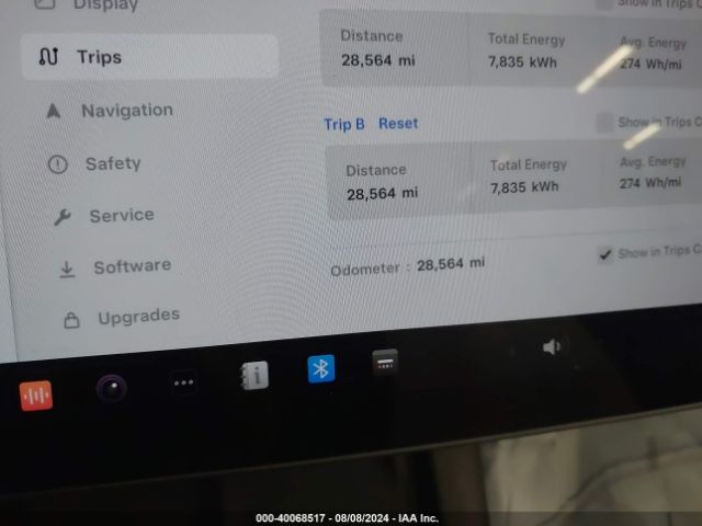 Photo 6 VIN: 7SAYGDEE9PF627465 - TESLA MODEL Y 