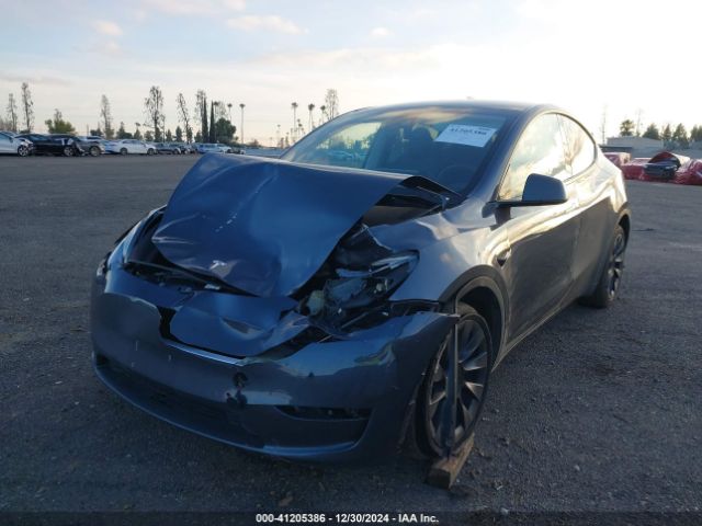 Photo 1 VIN: 7SAYGDEE9PF858527 - TESLA MODEL Y 