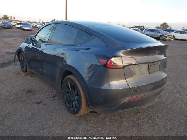 Photo 2 VIN: 7SAYGDEE9PF858527 - TESLA MODEL Y 