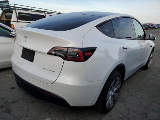 Photo 2 VIN: 7SAYGDEE9PF869074 - TESLA MODEL Y 