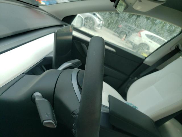 Photo 8 VIN: 7SAYGDEE9PF869947 - TESLA MODEL Y 