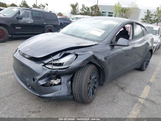 Photo 1 VIN: 7SAYGDEE9PF938426 - TESLA MODEL Y 