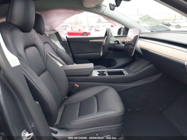 Photo 4 VIN: 7SAYGDEE9PF938426 - TESLA MODEL Y 