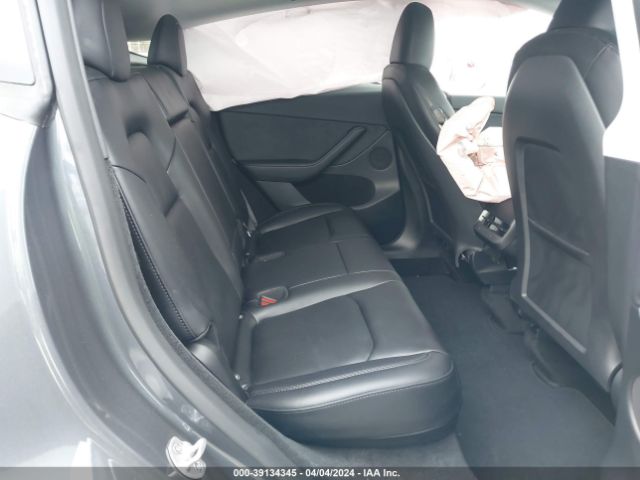 Photo 7 VIN: 7SAYGDEE9PF938426 - TESLA MODEL Y 