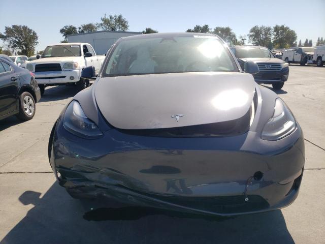 Photo 4 VIN: 7SAYGDEE9PF970633 - TESLA MODEL Y 