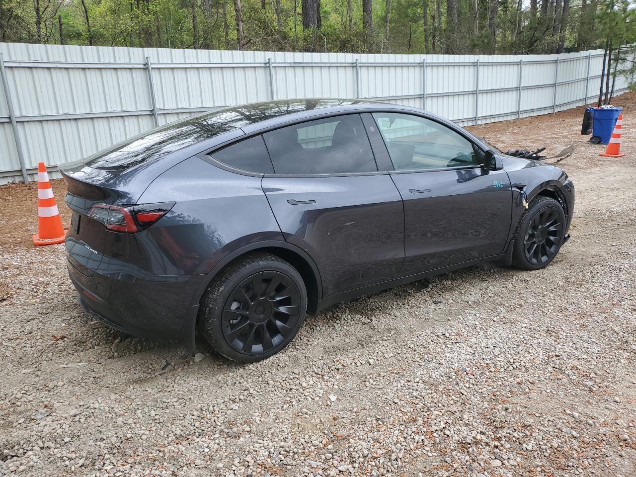 Photo 2 VIN: 7SAYGDEE9RA232248 - TESLA MODEL Y 