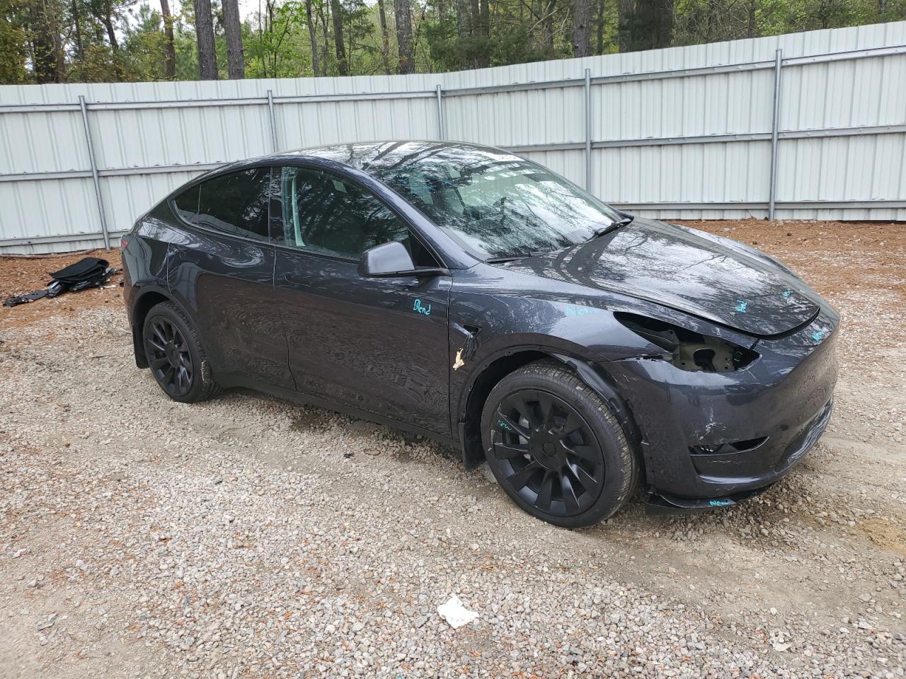 Photo 3 VIN: 7SAYGDEE9RA232248 - TESLA MODEL Y 