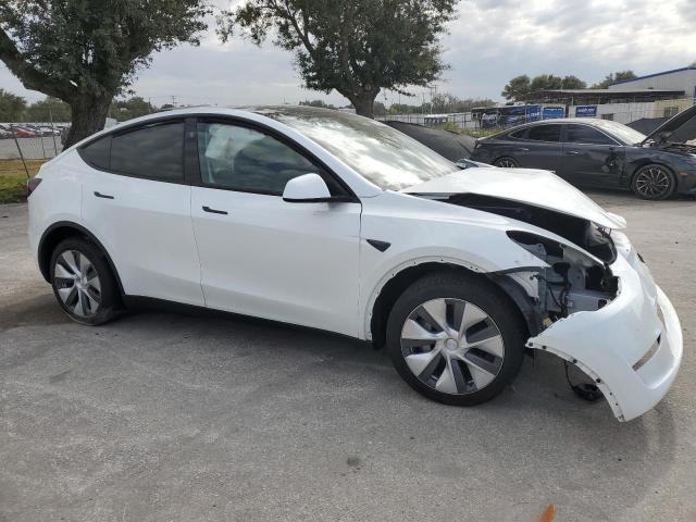 Photo 3 VIN: 7SAYGDEE9RA257439 - TESLA MODEL Y 