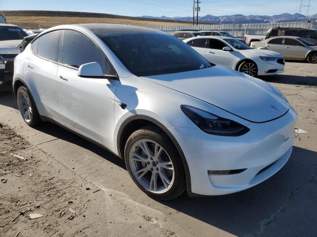 Photo 3 VIN: 7SAYGDEE9RA268098 - TESLA MODEL Y 