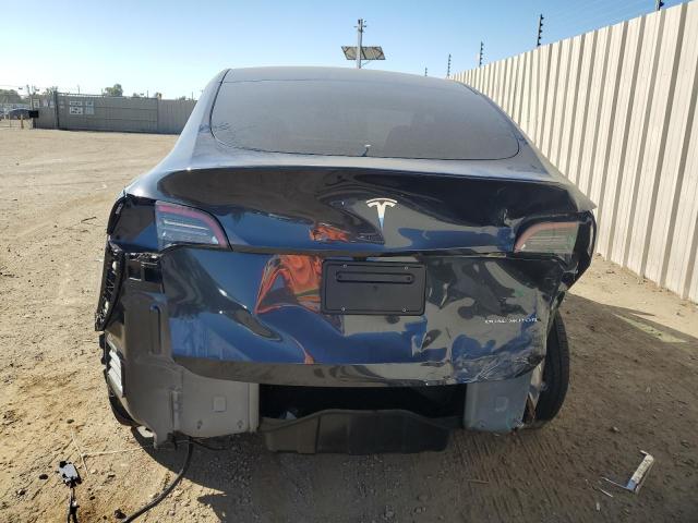 Photo 5 VIN: 7SAYGDEE9RF070673 - TESLA MODEL Y 