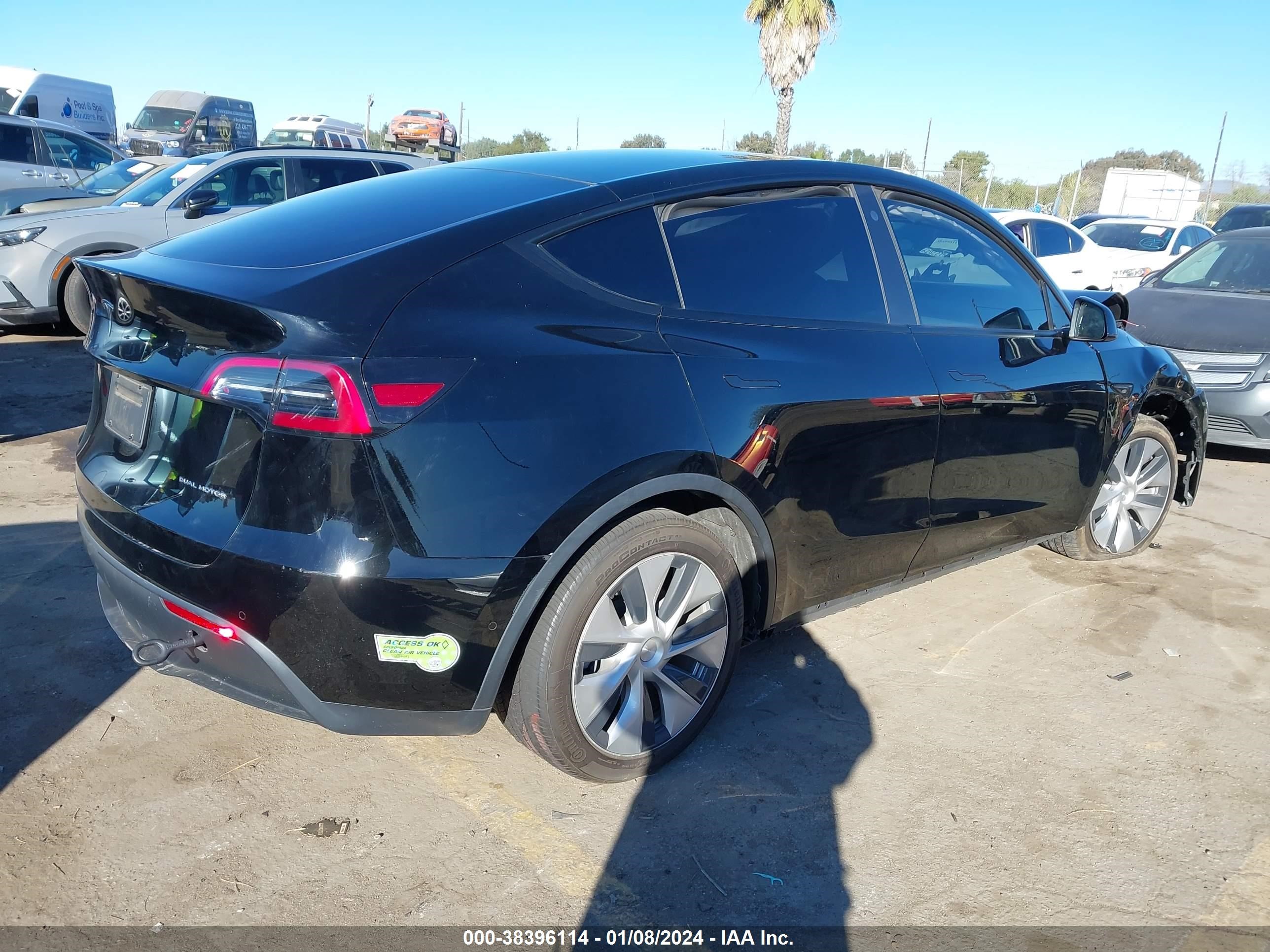 Photo 3 VIN: 7SAYGDEEXNF351357 - TESLA MODEL Y 