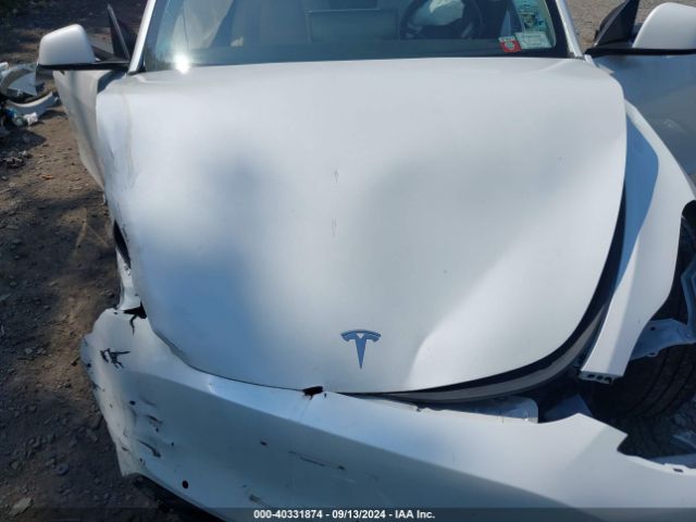 Photo 9 VIN: 7SAYGDEEXNF355439 - TESLA MODEL Y 