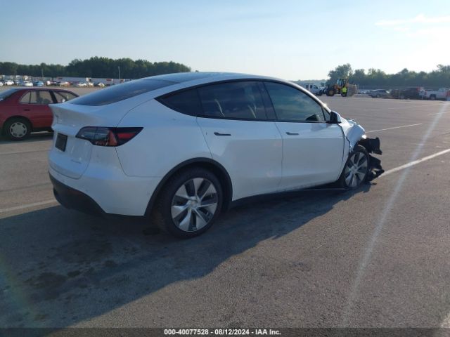 Photo 3 VIN: 7SAYGDEEXNF357966 - TESLA MODEL Y 