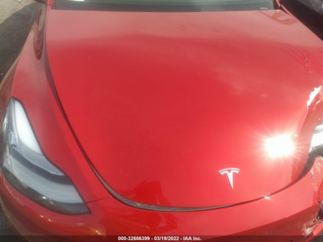 Photo 9 VIN: 7SAYGDEEXNF369213 - TESLA MODEL Y 