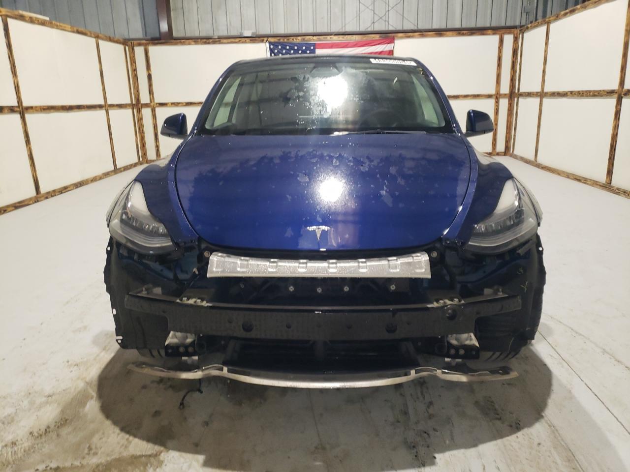 Photo 4 VIN: 7SAYGDEEXNF386934 - TESLA MODEL Y 