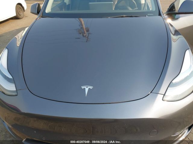 Photo 9 VIN: 7SAYGDEEXNF408978 - TESLA MODEL Y 