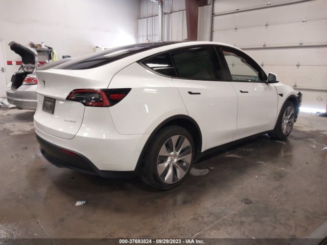 Photo 3 VIN: 7SAYGDEEXNF425781 - TESLA MODEL Y 