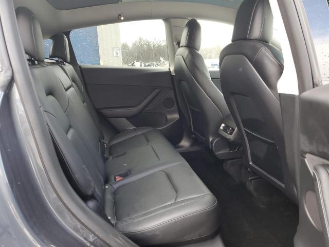 Photo 9 VIN: 7SAYGDEEXNF449210 - TESLA MODEL Y 