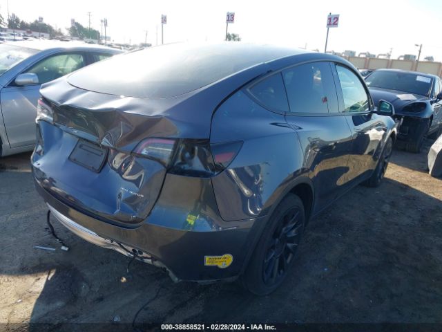 Photo 3 VIN: 7SAYGDEEXNF461776 - TESLA MODEL Y 