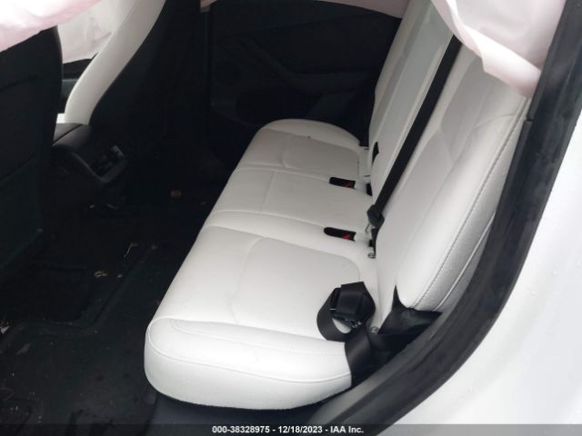 Photo 7 VIN: 7SAYGDEEXNF538260 - TESLA MODEL Y 