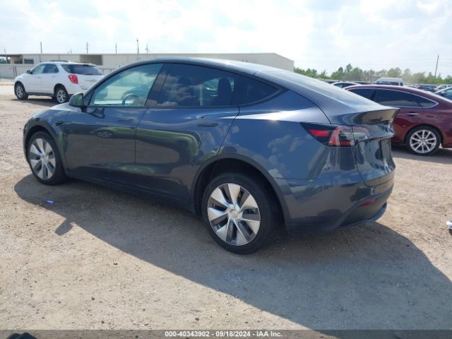 Photo 2 VIN: 7SAYGDEEXPA042147 - TESLA MODEL Y 