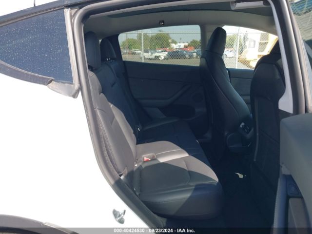 Photo 7 VIN: 7SAYGDEEXPA083359 - TESLA MODEL Y 