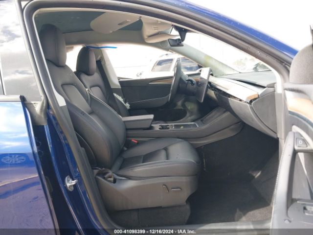 Photo 4 VIN: 7SAYGDEEXPA091039 - TESLA MODEL Y 