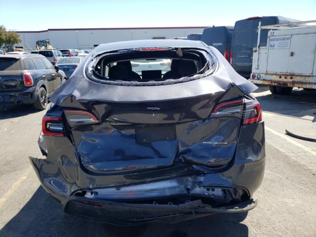 Photo 5 VIN: 7SAYGDEEXPF605443 - TESLA MODEL Y 