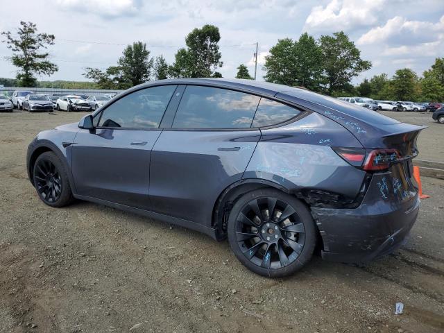 Photo 1 VIN: 7SAYGDEEXPF637096 - TESLA MODEL Y 