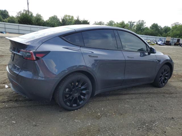 Photo 2 VIN: 7SAYGDEEXPF637096 - TESLA MODEL Y 