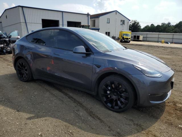 Photo 3 VIN: 7SAYGDEEXPF637096 - TESLA MODEL Y 