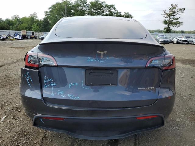 Photo 5 VIN: 7SAYGDEEXPF637096 - TESLA MODEL Y 