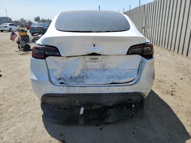 Photo 5 VIN: 7SAYGDEEXPF660412 - TESLA MODEL Y 