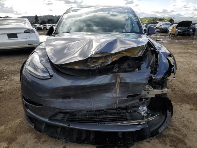 Photo 4 VIN: 7SAYGDEEXPF715912 - TESLA MODEL Y 