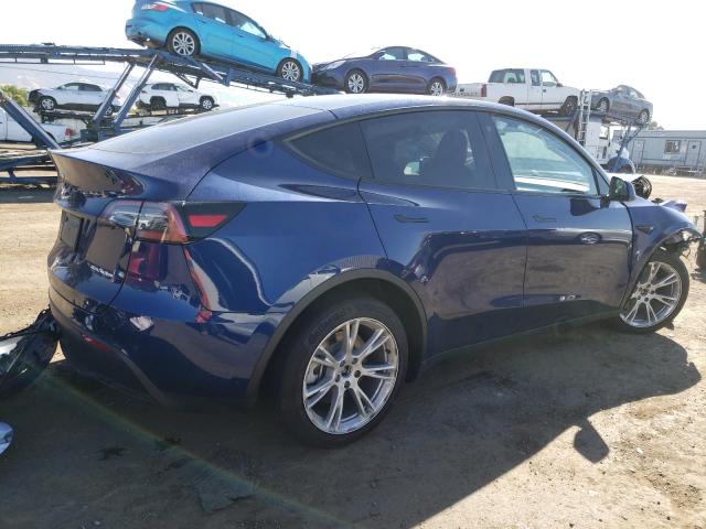 Photo 2 VIN: 7SAYGDEEXPF743256 - TESLA MODEL Y 