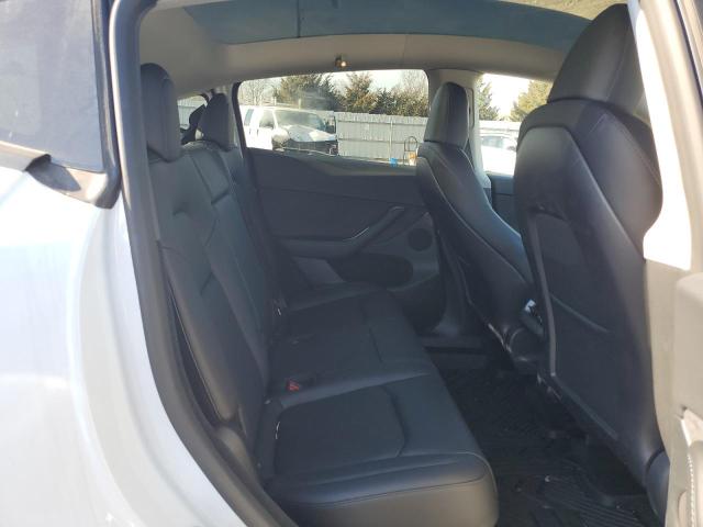 Photo 9 VIN: 7SAYGDEEXPF758551 - TESLA MODEL Y 