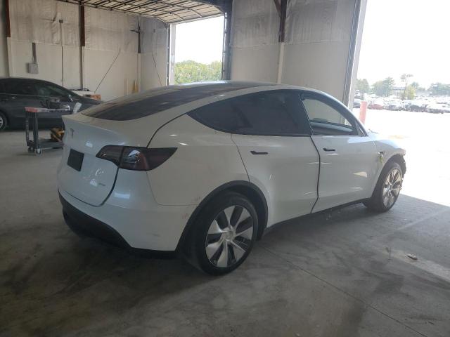 Photo 2 VIN: 7SAYGDEEXPF823348 - TESLA MODEL Y 