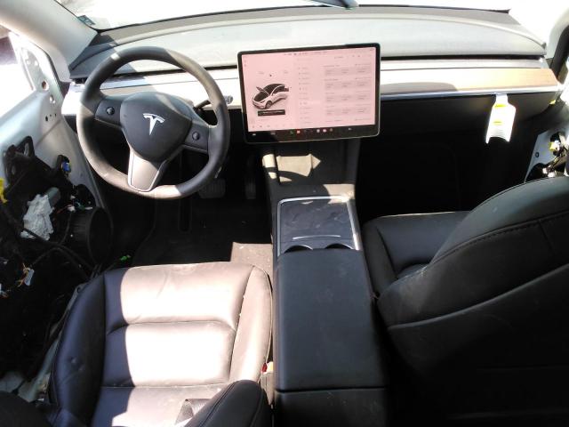 Photo 7 VIN: 7SAYGDEEXPF823348 - TESLA MODEL Y 