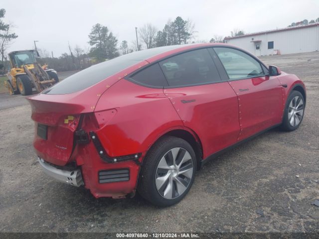 Photo 3 VIN: 7SAYGDEEXPF839081 - TESLA MODEL Y 